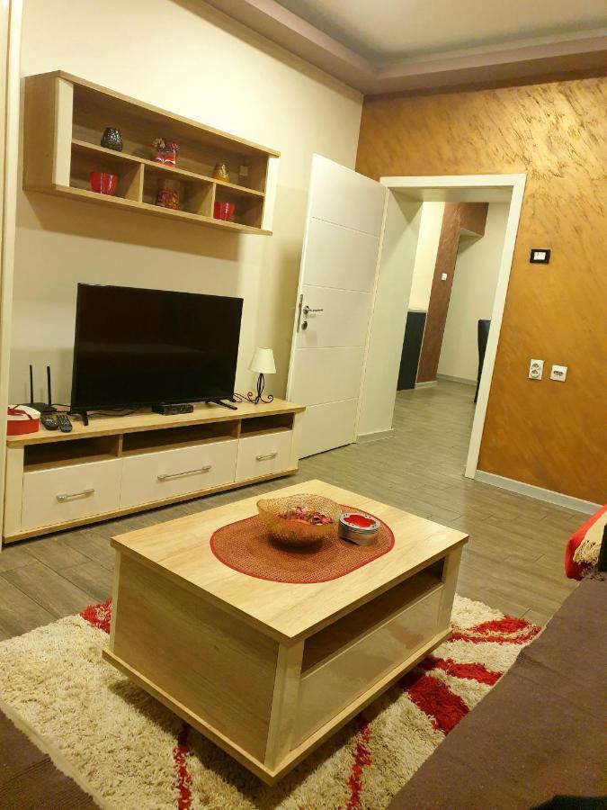 Ceca Apartman Ni 외부 사진