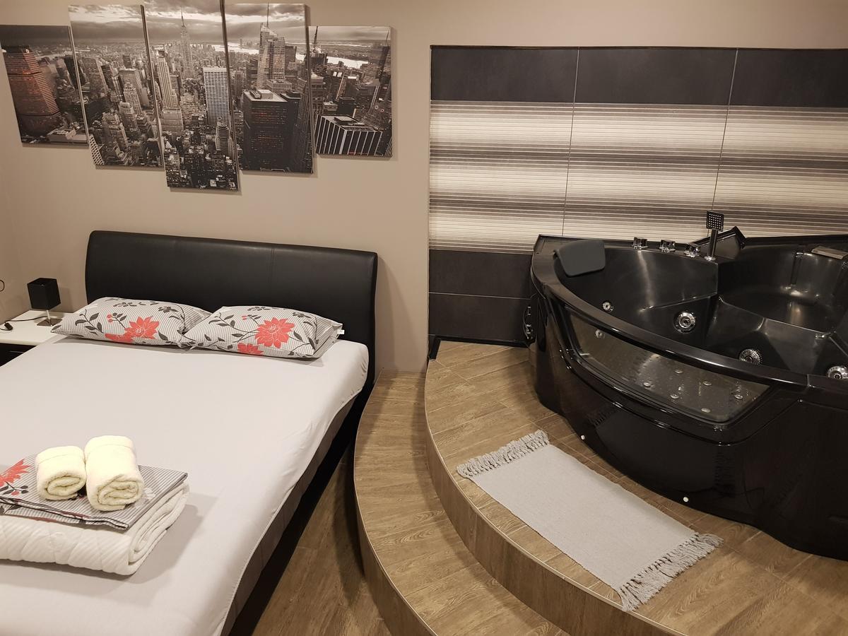 Ceca Apartman Ni 외부 사진