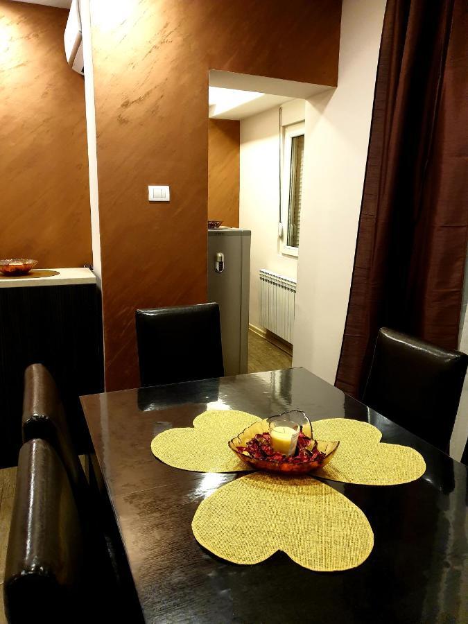 Ceca Apartman Ni 외부 사진
